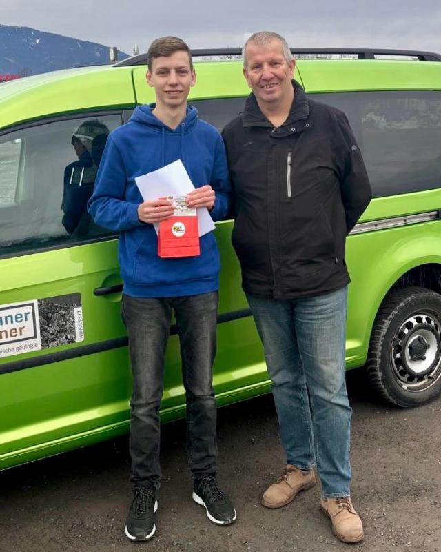 Herzliche Gratulation all unseren neuen Führerscheinbesitzern der praktischen PKW-Prüfungen 11.02.2026 - Teil 2 & 25.02.2026! Wir sind sehr stolz auf euch, ihr habt die Prüfung mit Bravour bestanden. 👌🏼👏🏼 Danke für euer Vertrauen in unsere Ausbildung und allzeit gute Fahrt. 🚗💨 #fahrschulesommer #fahrschulevillach #führerscheinvillach #praktischeprüfungbestanden #allzeitgutefahrt